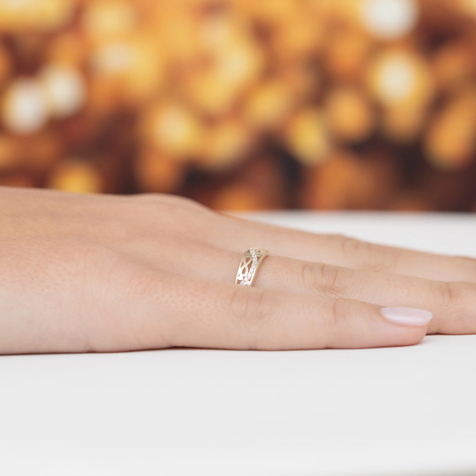 Goldring mit Zirkonia Unendlichkeit
