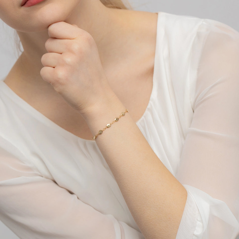 Goldarmband mit Ovalen