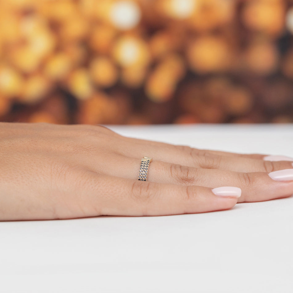 Goldring mit Zirkonia