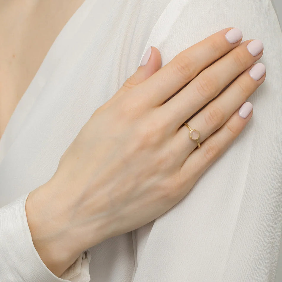 Vergoldeter Silberring mit rosa Quarz