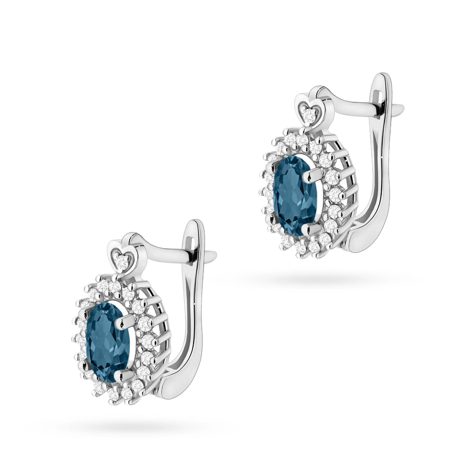 Goldohrringe mit 0,50 ct London Blue Topasen und 0,19 ct Diamanten