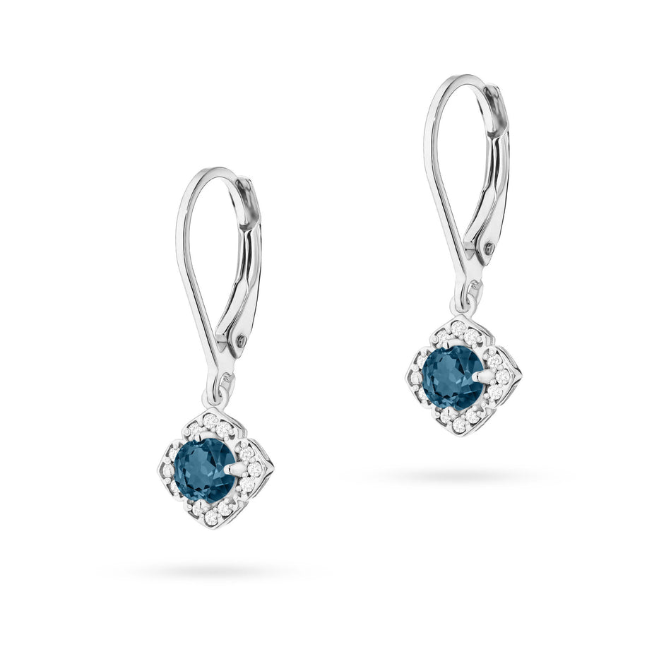 Goldohrringe mit 0,30 ct London Blue Topasen und 0,12 ct Diamanten