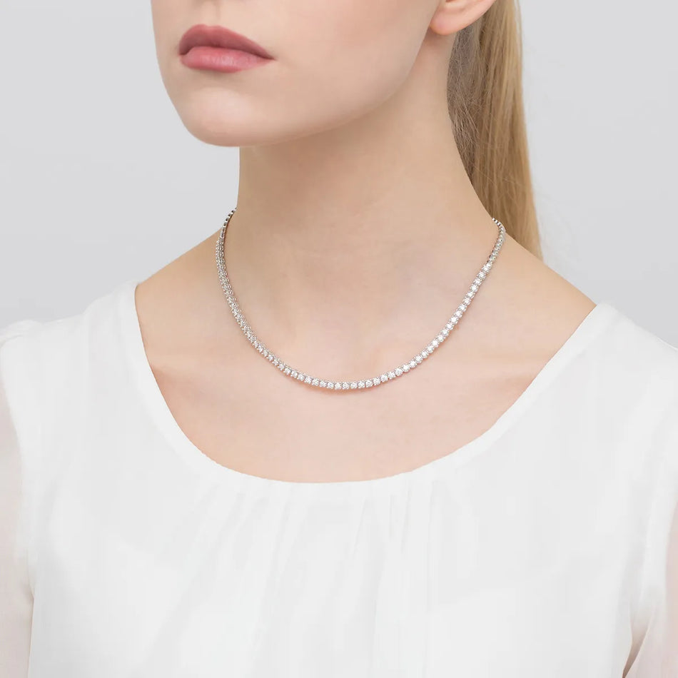 Goldkette mit Diamanten