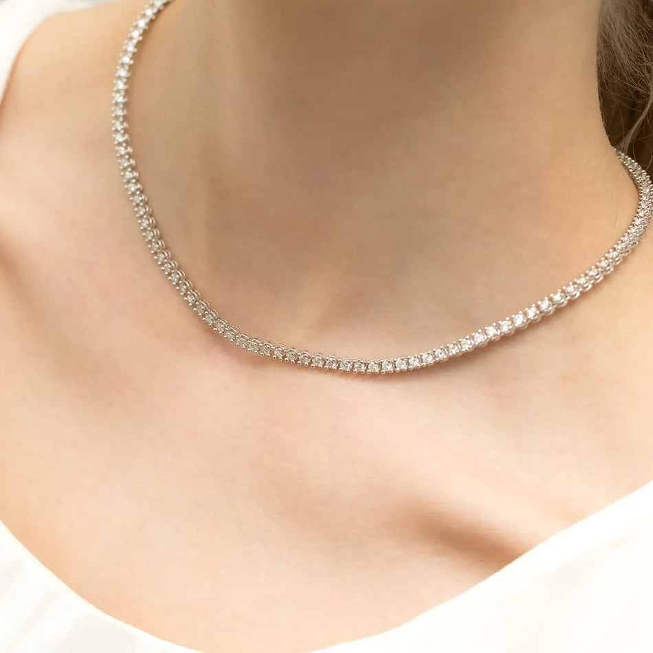 Goldkette mit 4,38 ct Diamanten