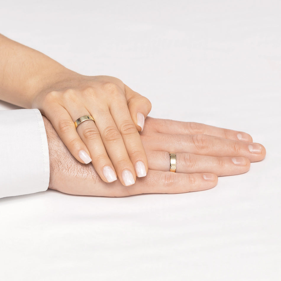 Klassische Flache Abgeschrägte Gold Eheringe 5mm