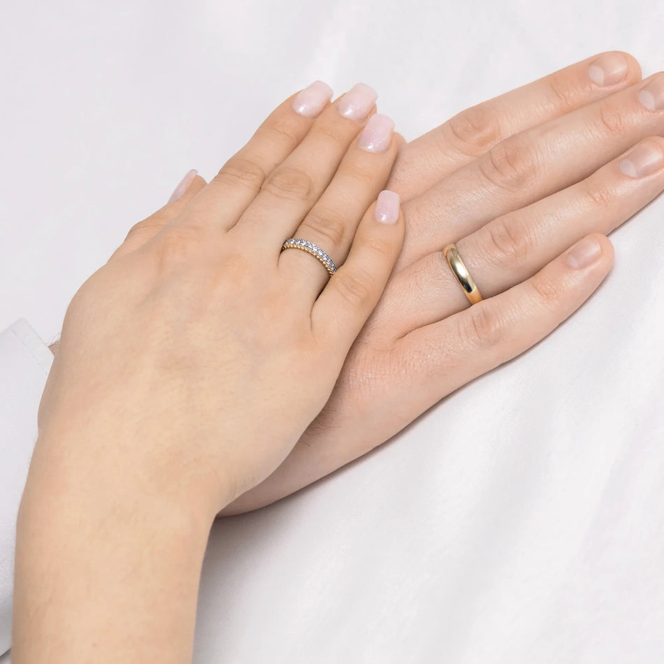 Eheringe mit 0,25 ct Diamanten 3,5 und 4 mm