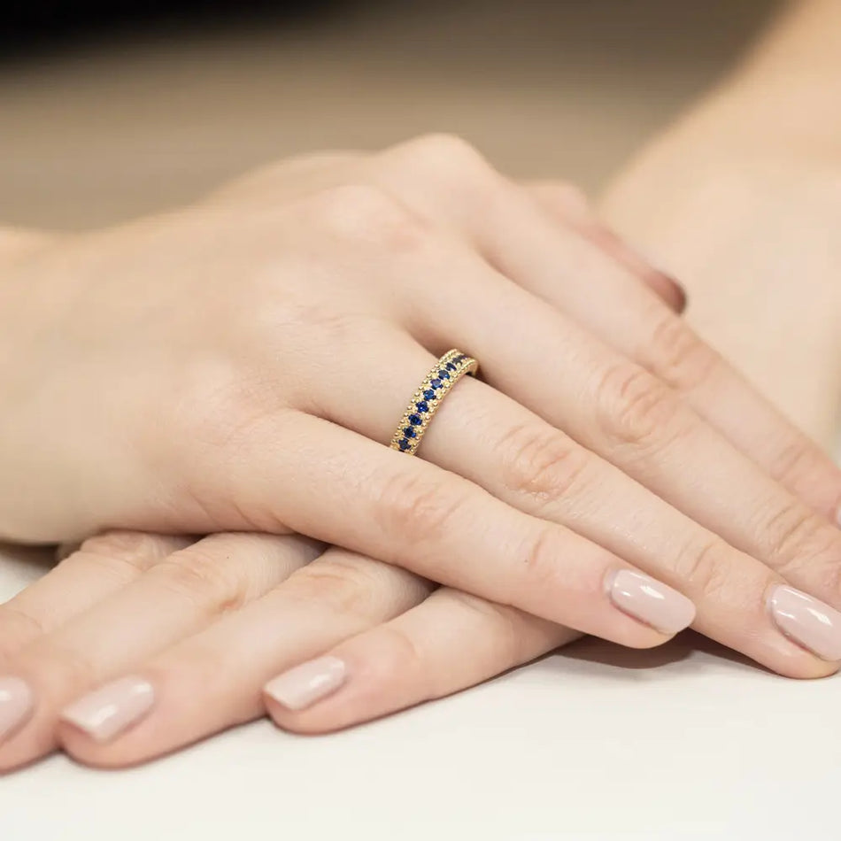 Goldring-Set mit 15 Saphiren à 0,03 ct