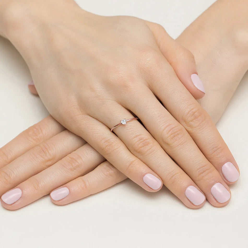 Goldring mit 0,10 ct Diamant