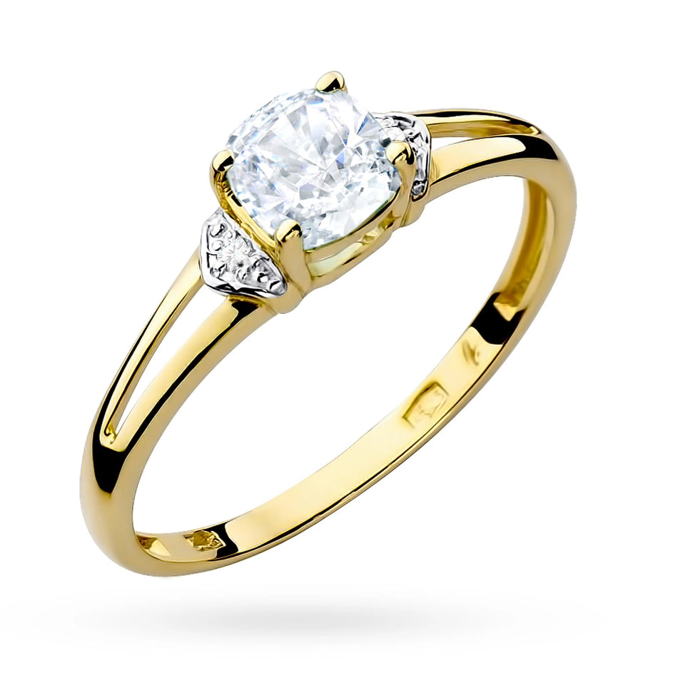 Gold Ring with Zirconia