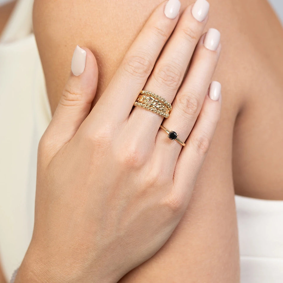 Goldring mit 0,50 ct schwarzem Diamant