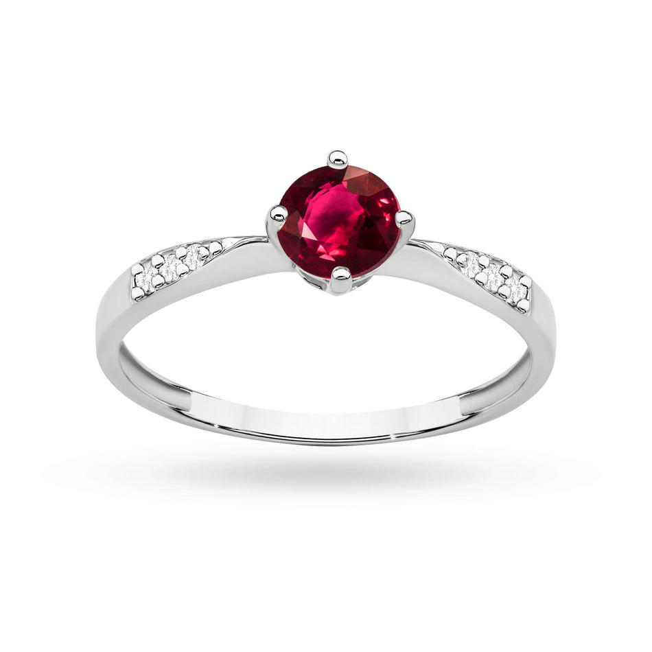 Gold Ring with 0.60ct Ruby and 0.068ct Diamonds