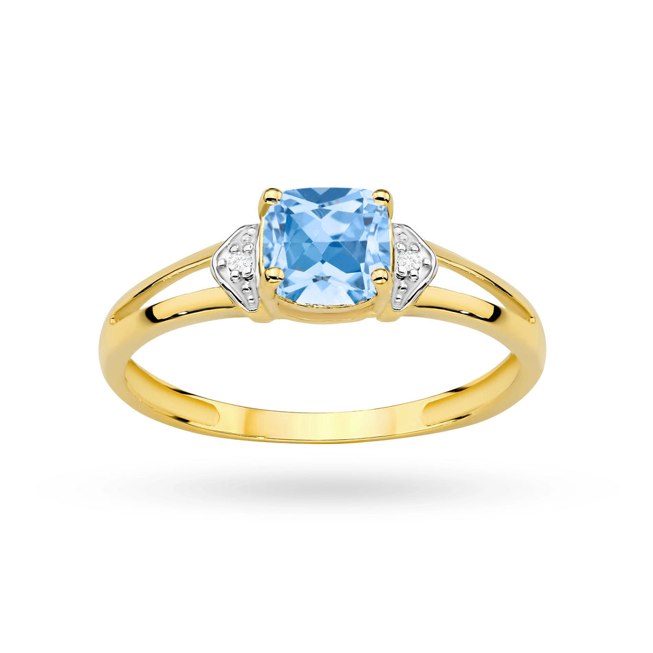 Gold Ring with Dark Blue Zirconia