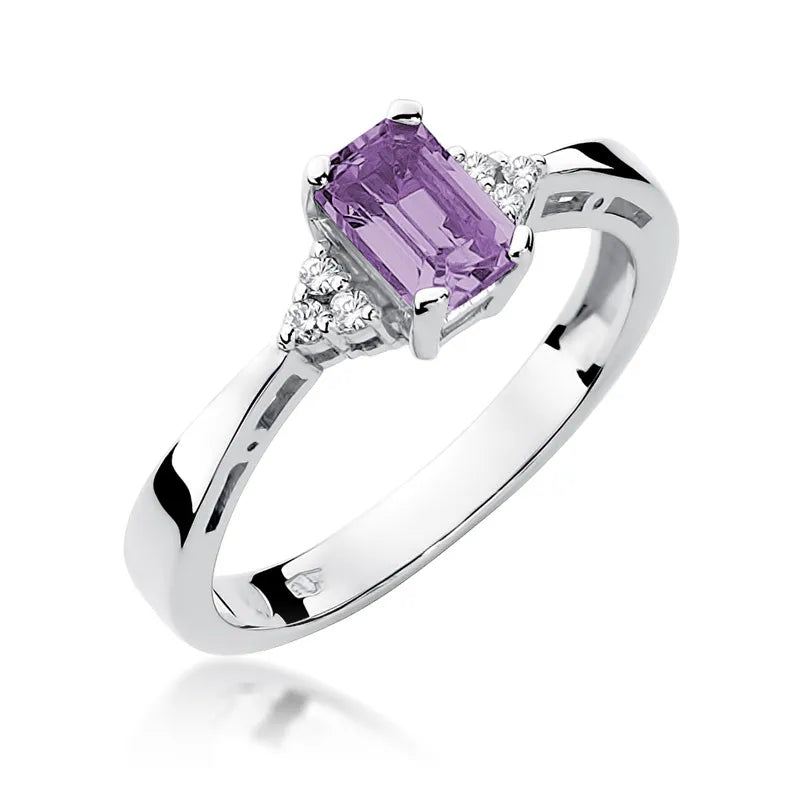 Goldring mit 0,50 ct Amethyst und Diamanten