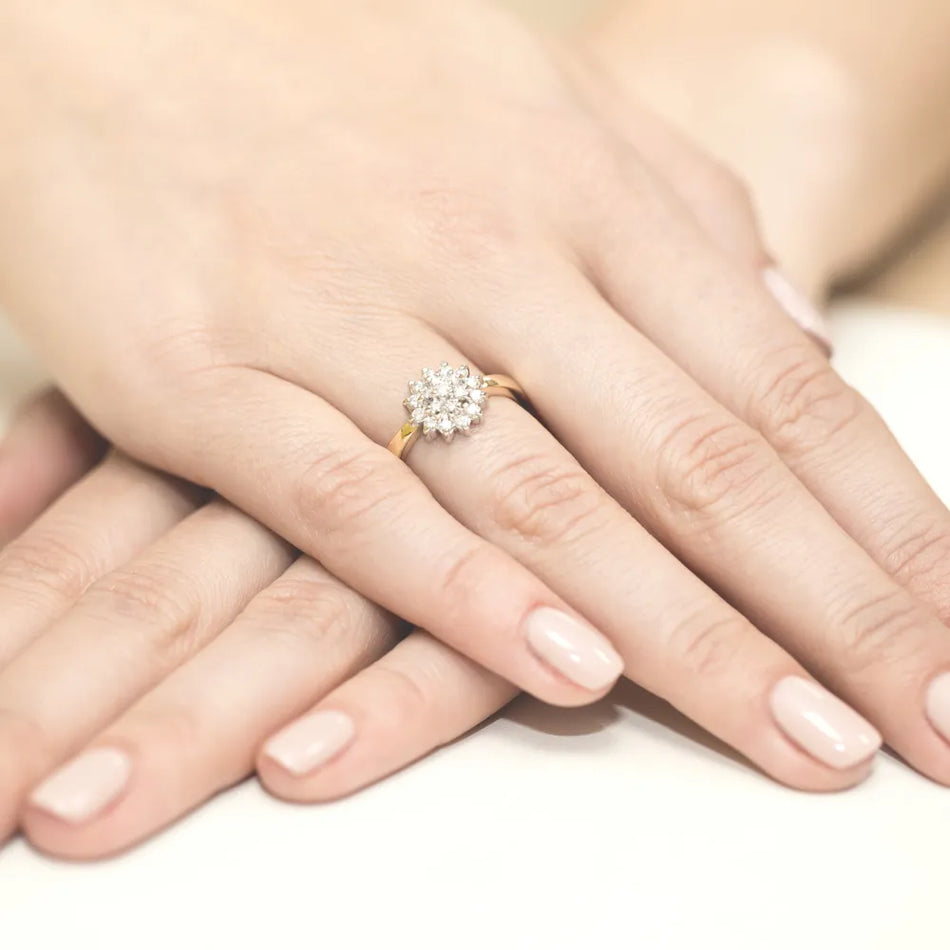 Goldring mit 0,40 ct Diamanten