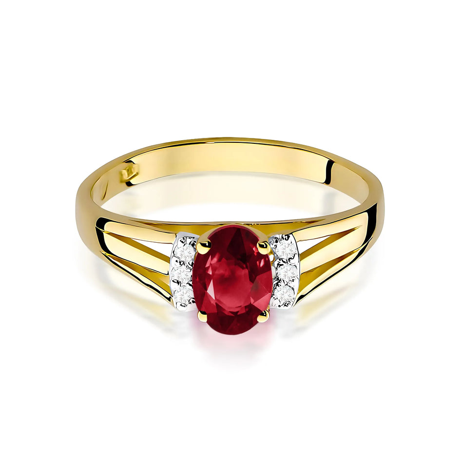 Gold Ring with 0.50ct Garnet and 0.052ct Diamonds