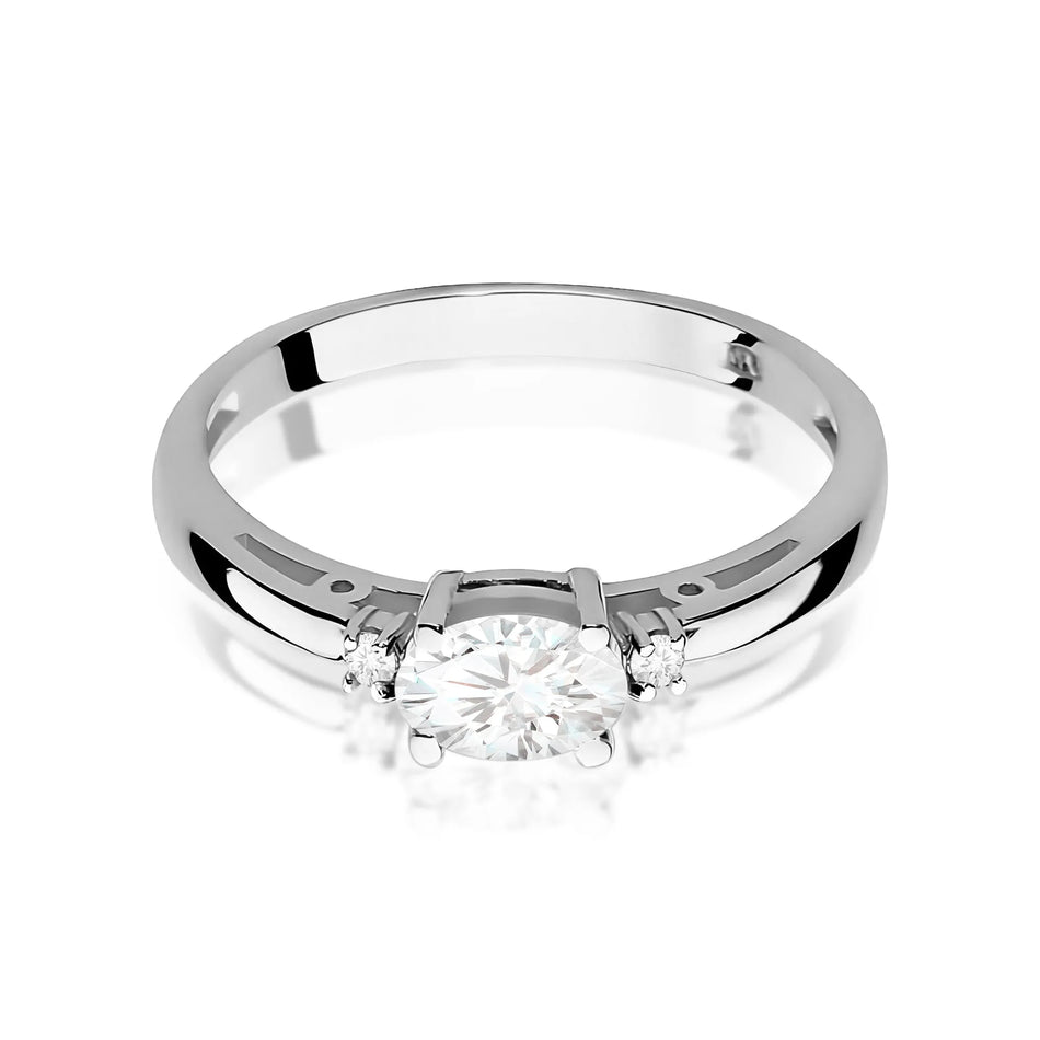 Gold Ring with 0.40ct  and 0.029ct Lab-diamonds