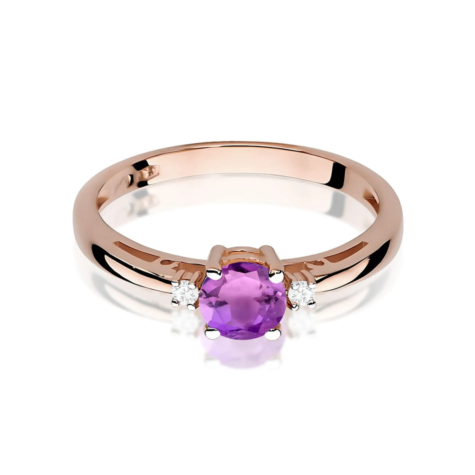 Gold Ring with 0.50ct Amethyst and Diamonds