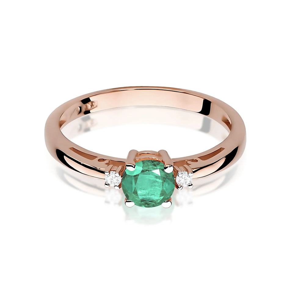 Gold Ring with 0.50ct Emerald and Diamonds