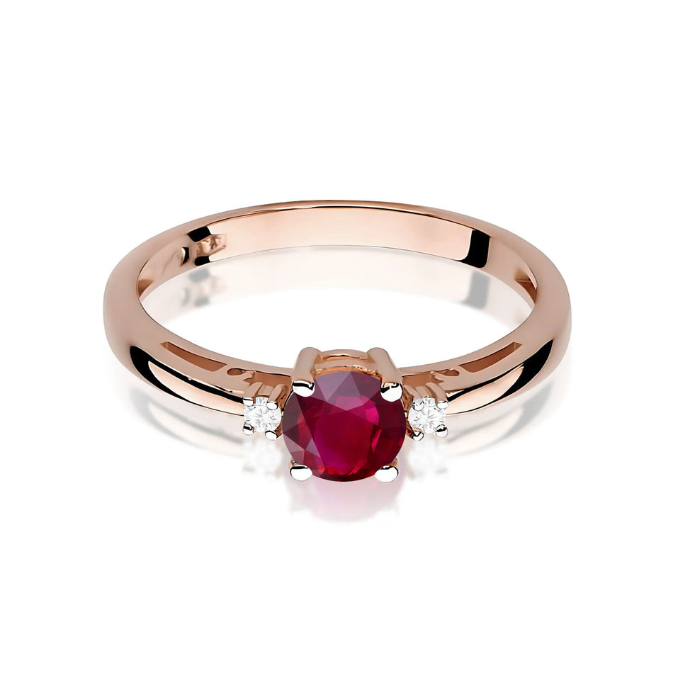 Gold Ring with 0.60ct Ruby and Diamonds