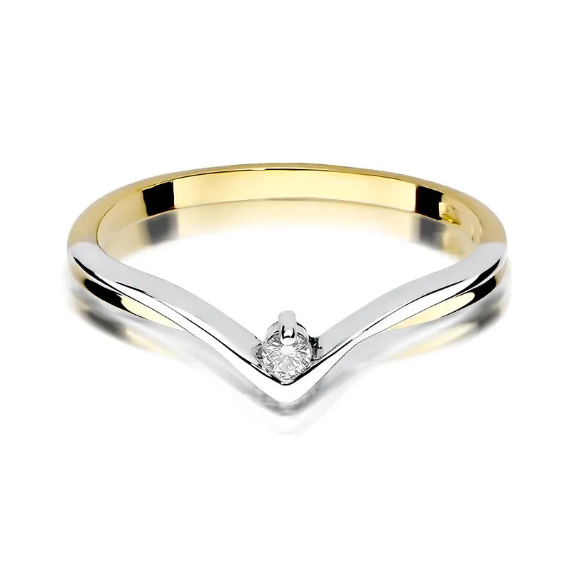 Gold Ring with 0.04ct Diamond