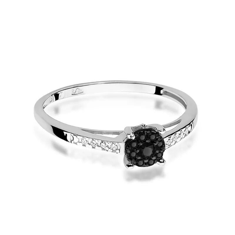Gold Ring with 0.04ct Black diamond and 0.005ct  Diamonds