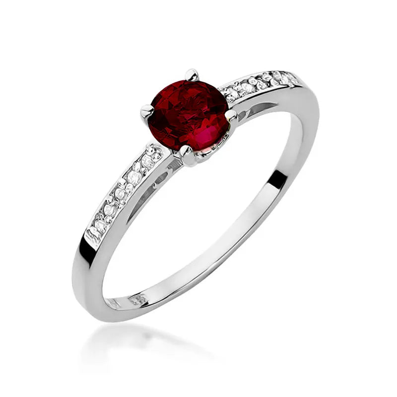 Goldring mit 0,60 ct Granat und 0,05 ct Diamanten