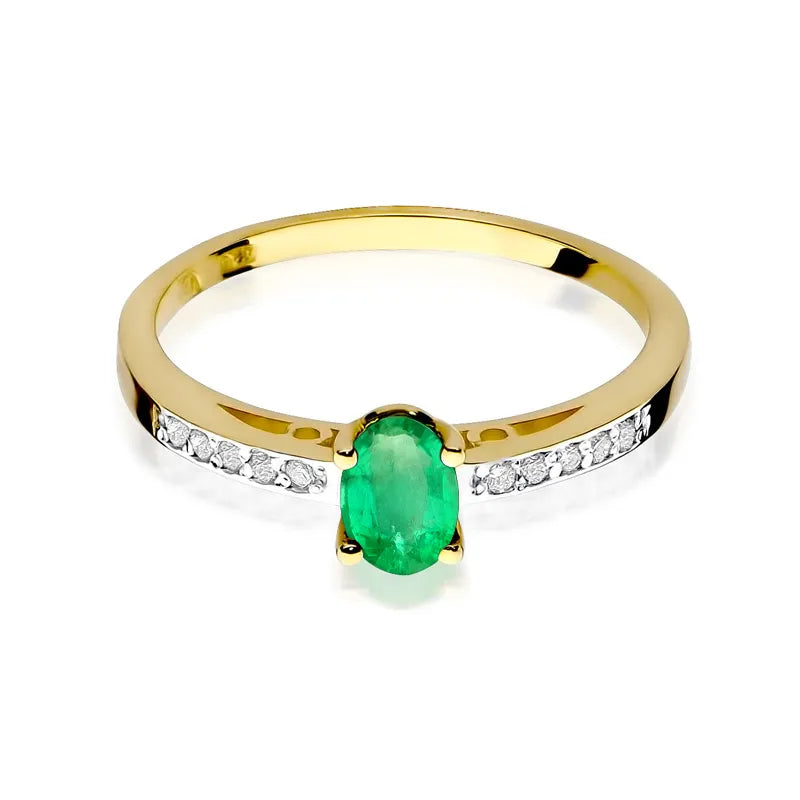 Gold Ring with 0.40ct Emerald and 0.05ct Diamonds