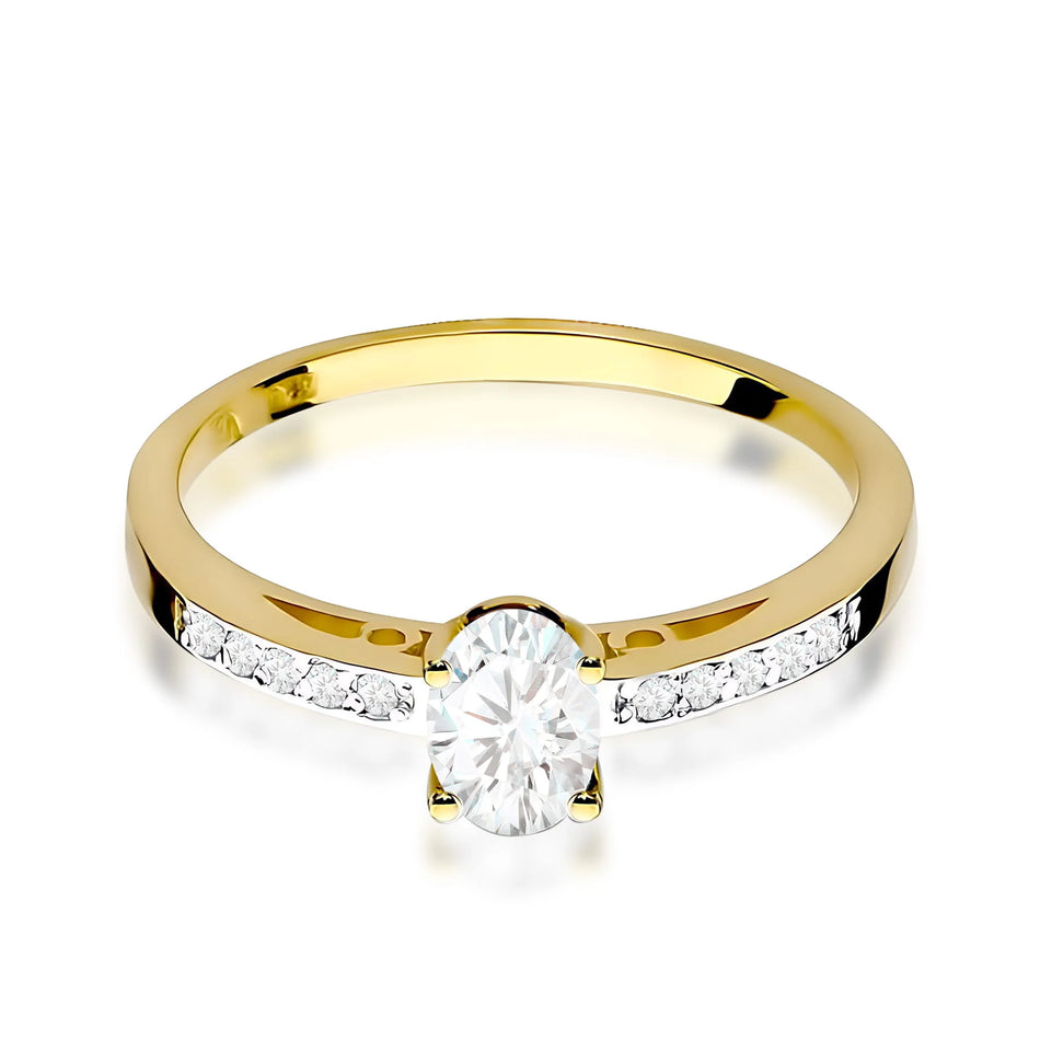 Gold Ring with 0.40ct Lab-diamond and 0.05ct Diamonds