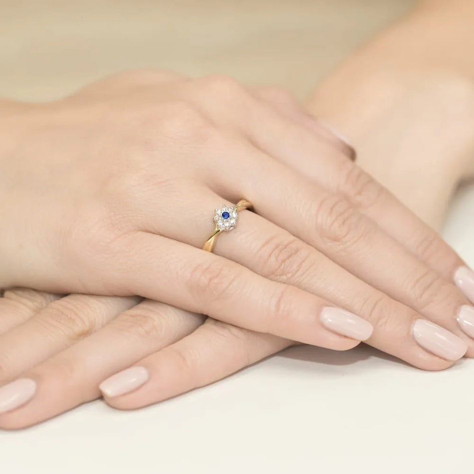 Gold Ring with 0.15ct Sapphire and Diamonds
