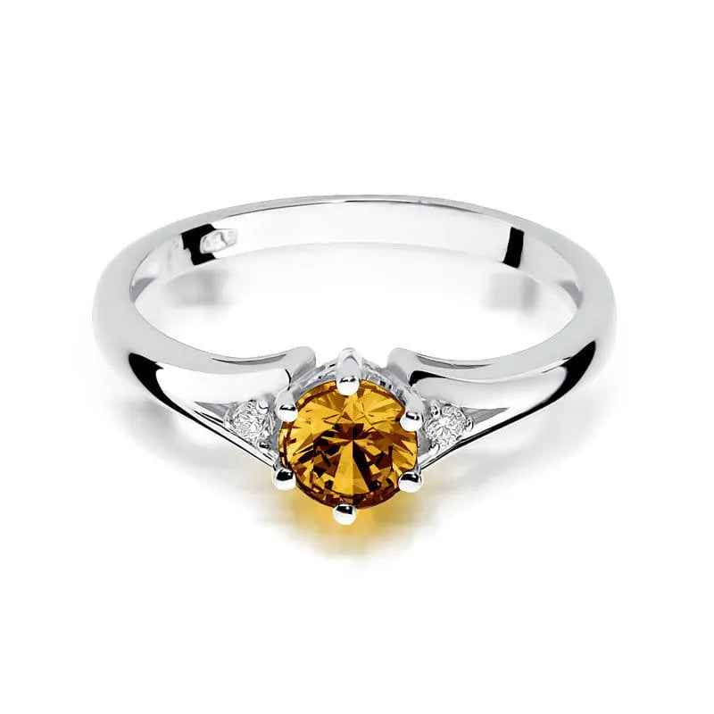 Gold Ring with 0.50ct Citrin and Diamonds