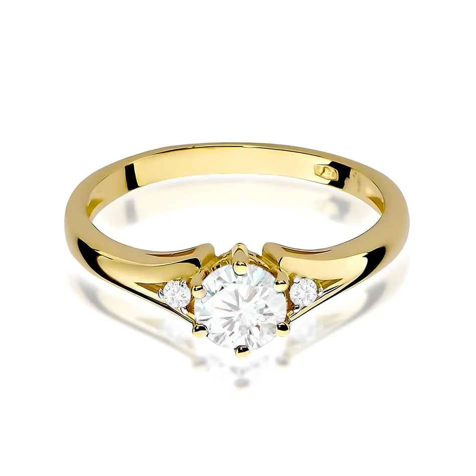 Gold Ring with 0.50ct and 0.029ct Lab-diamonds