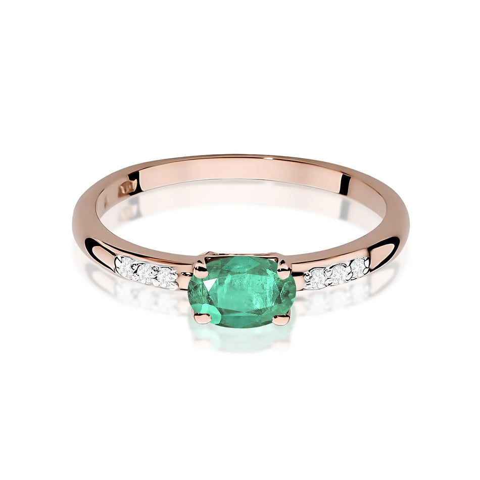 Gold Ring with 0.40ct Emerald and 0.03ct Diamonds