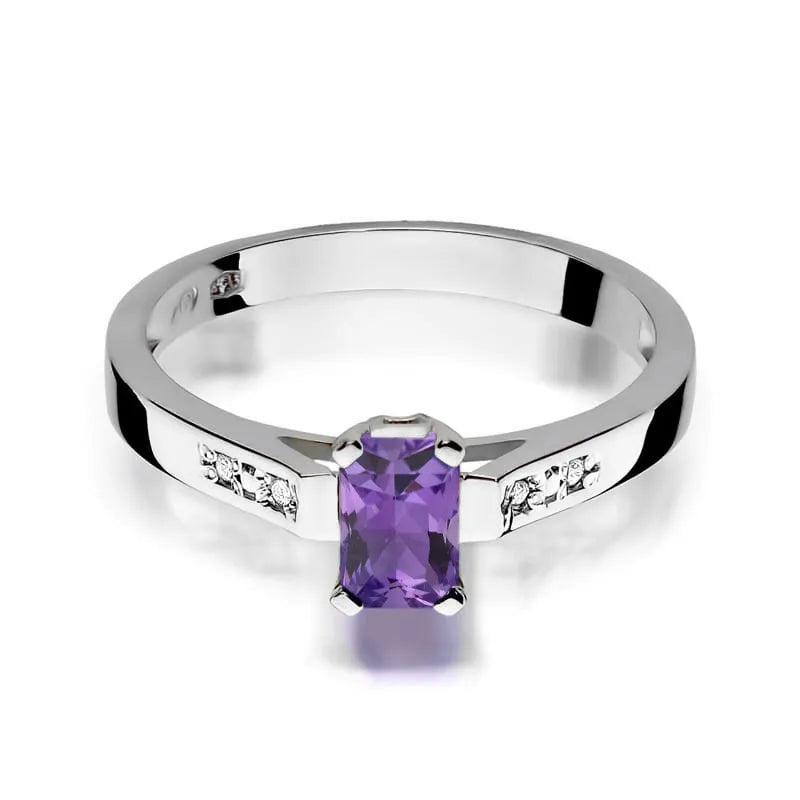 Goldring mit 0,50 ct Amethyst und 0,04 ct Diamanten