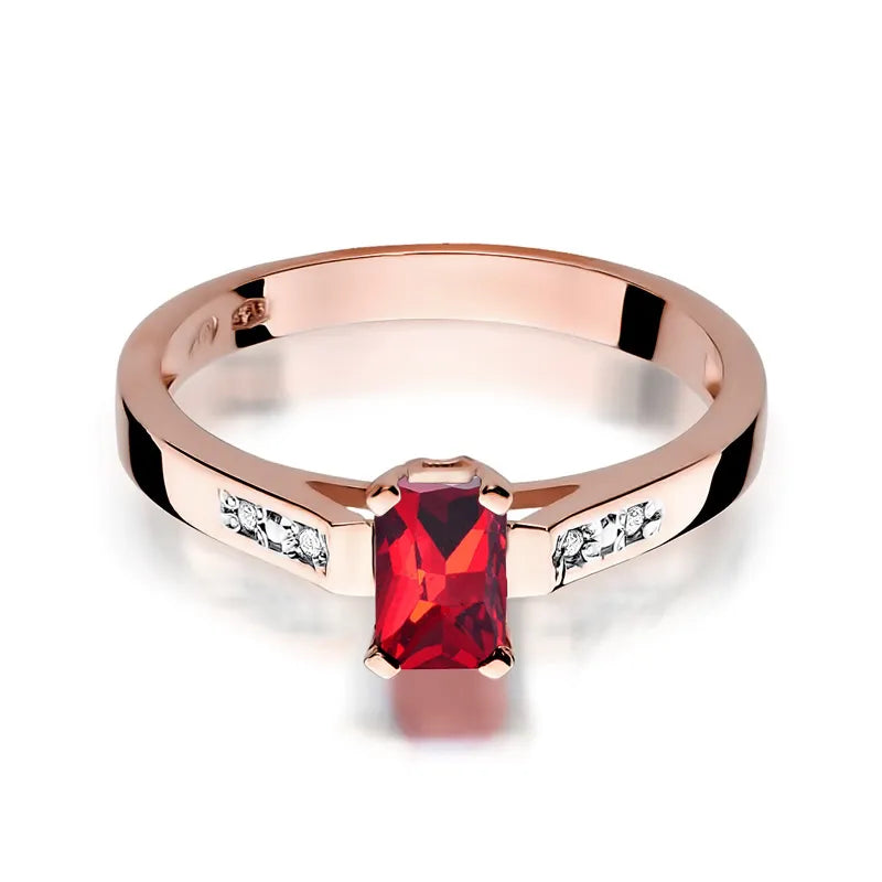 Gold Ring with 0.80ct Ruby and 0.04ct Diamonds