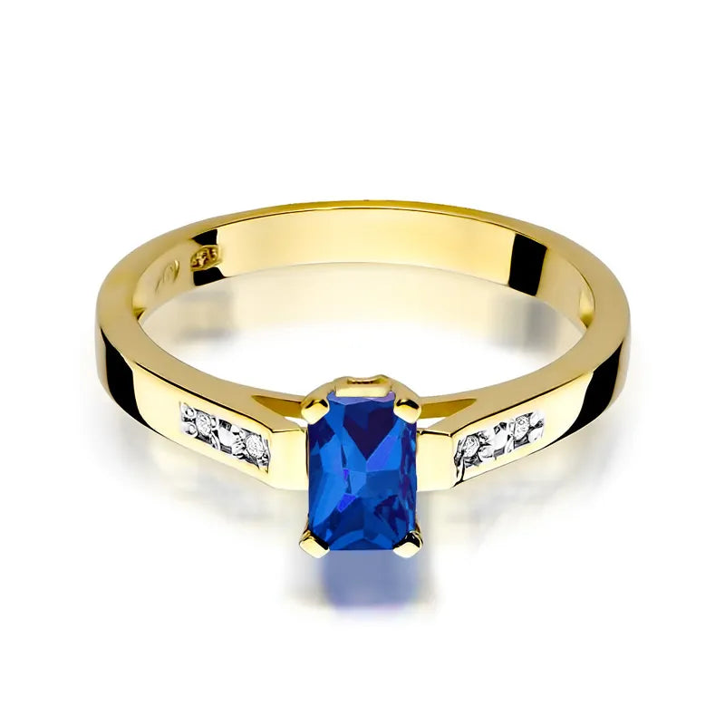 Gold Ring with 0.60ct Sapphire and 0.04ct Diamonds