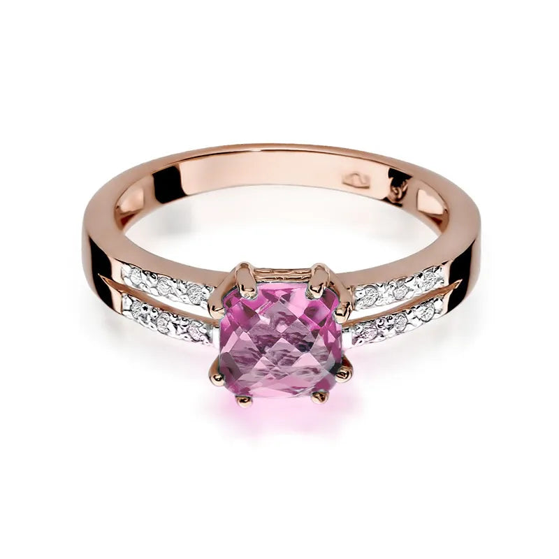 Gold Ring with 1.10ct Pink topaz and 0.06ct Diamonds