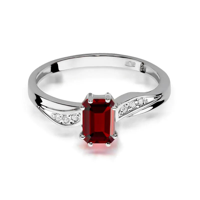 Ring mit Rubin 0.8ct und Diamanten 0.03ct | 14K (585) Gold