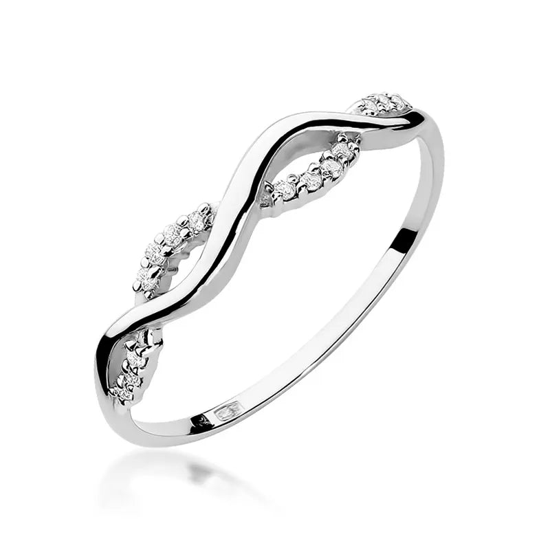 Gold Ring with 0.07ct Diamonds