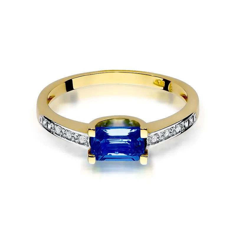 Gold Ring with 0.60ct Sapphire and 0.03ct Diamonds