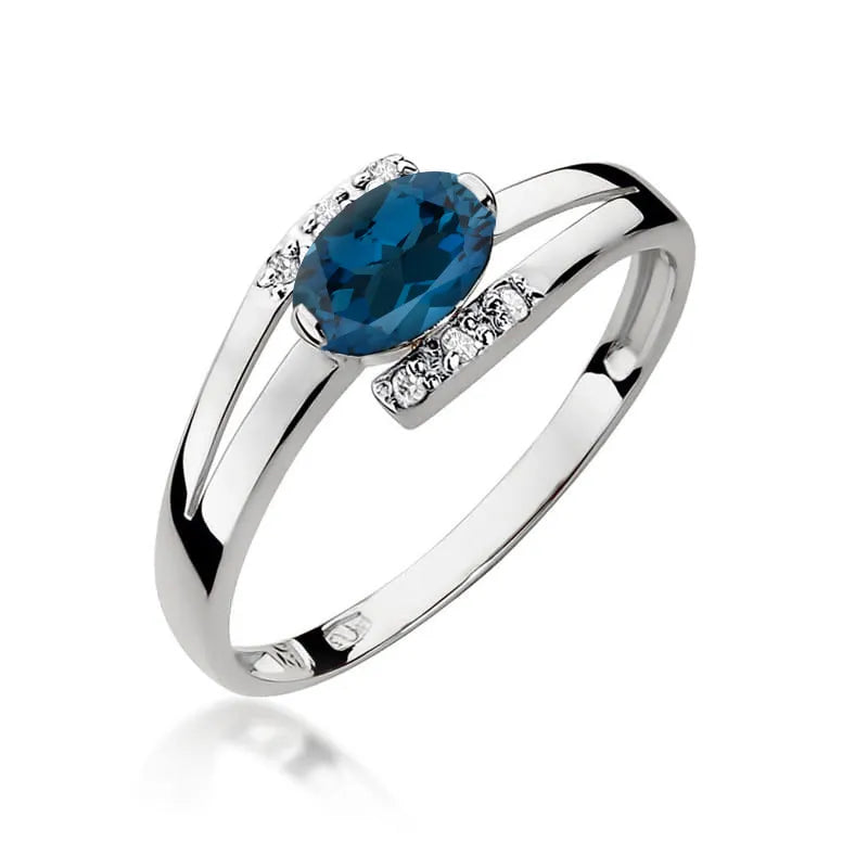 Goldring mit 0,50 ct London Blue Topas und 0,052 ct Diamanten