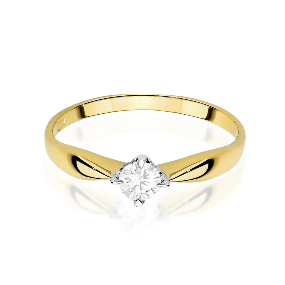 Gold Ring with 0.15ct Lab-diamond