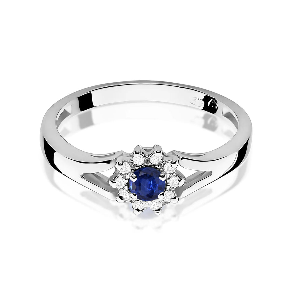 Gold Ring with 0.15ct Sapphire and 0.086ct Diamonds