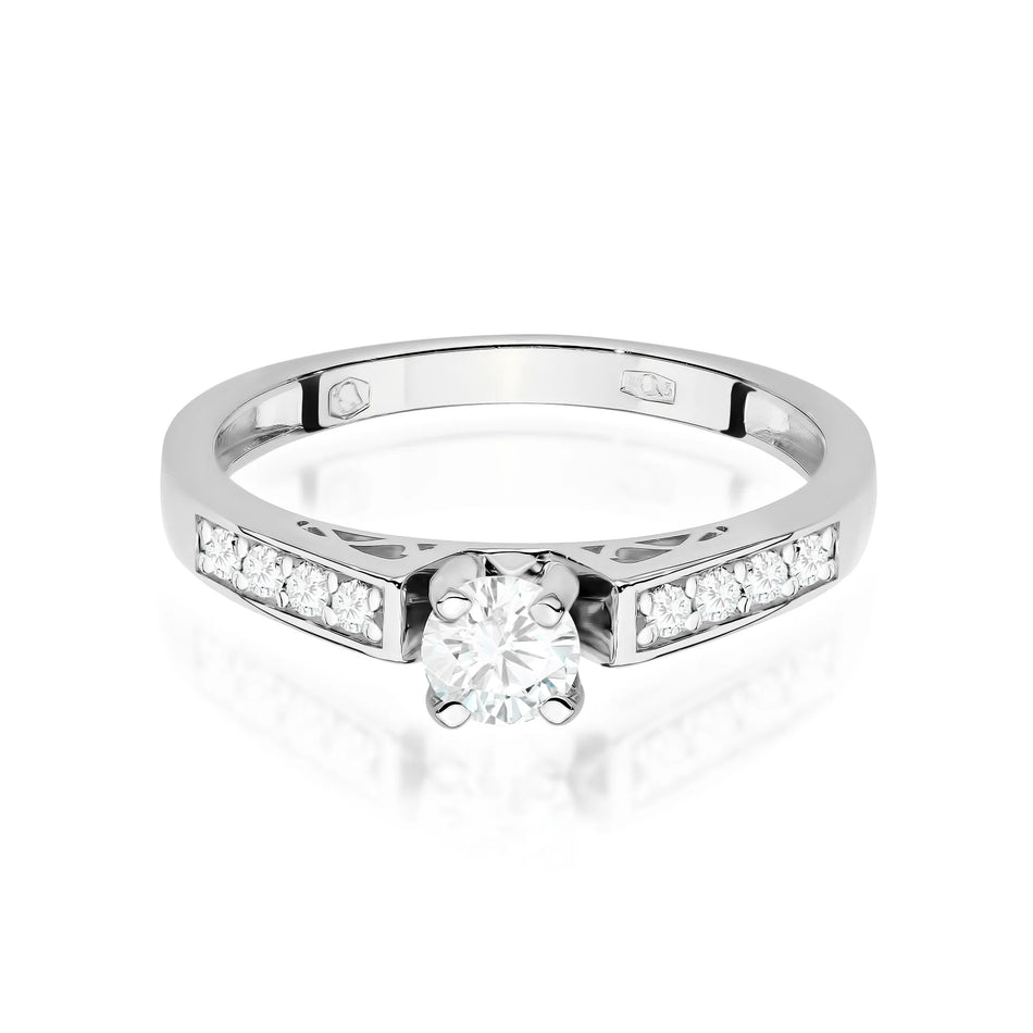 Goldring mit 0,30 ct und 0,116 ct Diamanten