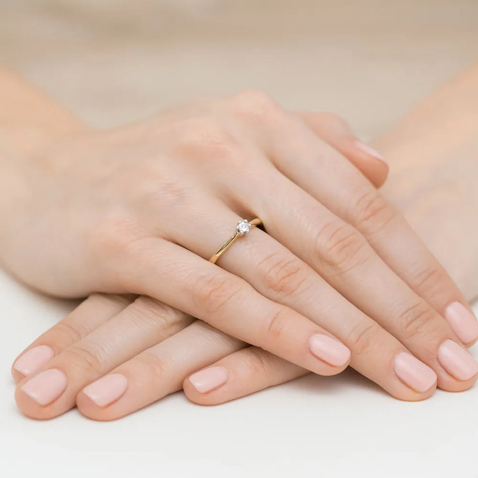 Gold Ring with 0.01ct Diamond