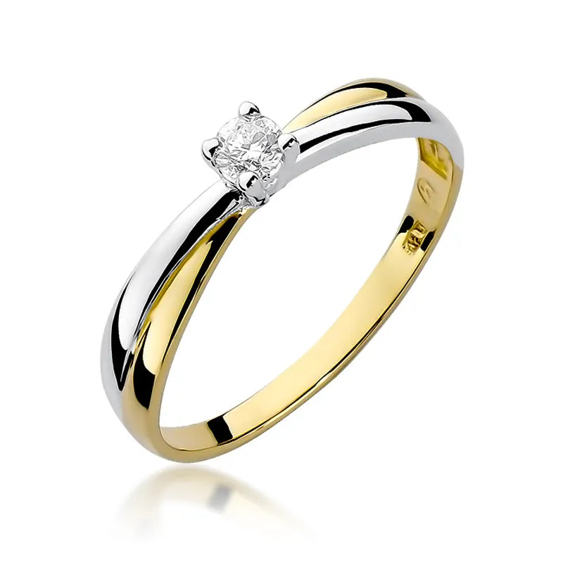 Goldring mit Diamant
