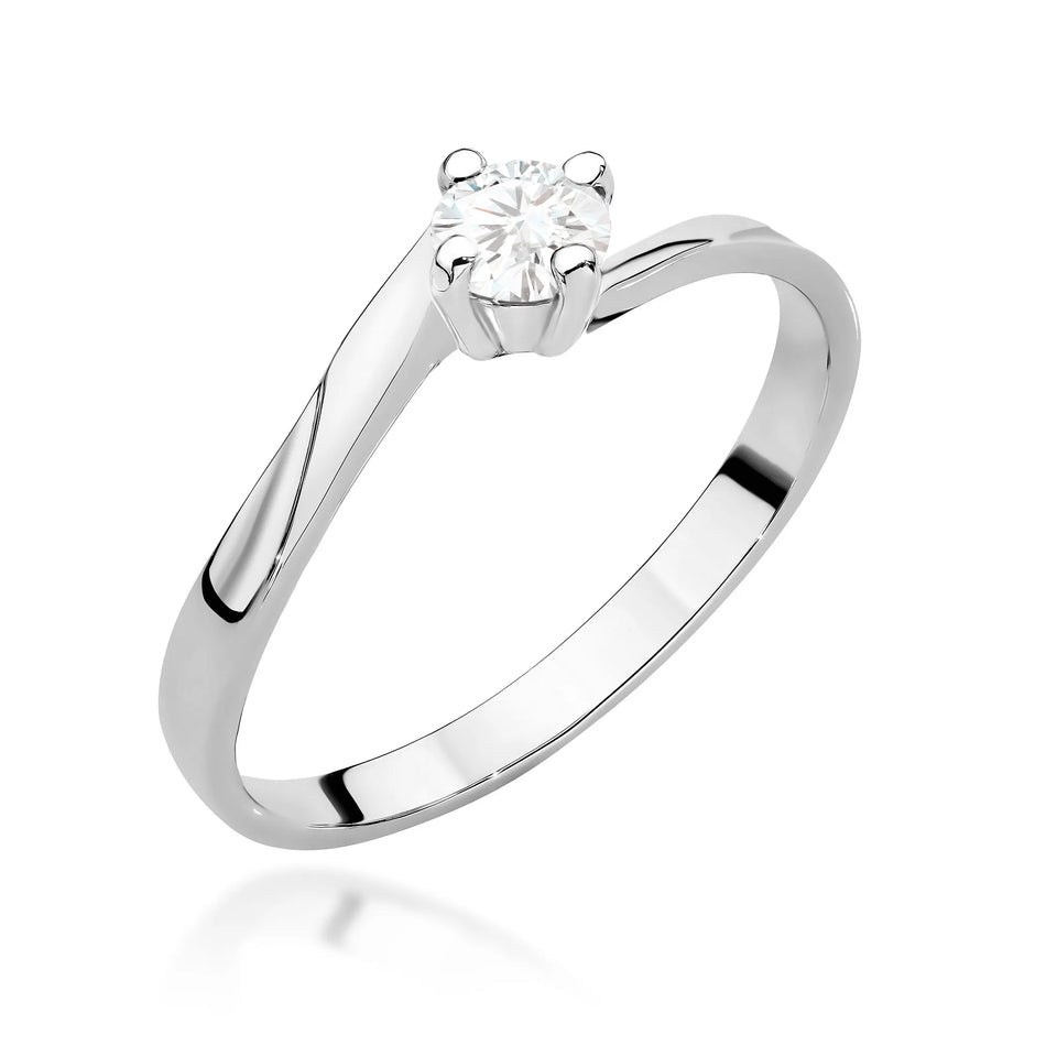 Goldring mit 0,20 ct Labrodiamanten