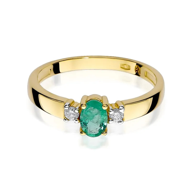 Gold Ring with 0.40ct Emerald and 0.08ct Diamonds