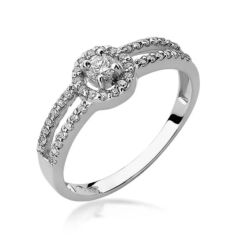 Goldring mit 0,10 ct und 0,205 ct Diamanten