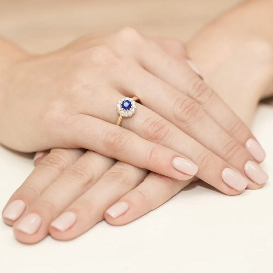 Gold Ring with 0.50ct Tansanit and 0.174ct Diamonds