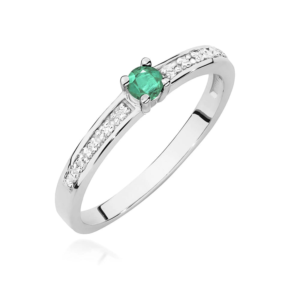 Gold Ring with 0.15ct Emerald and 0.05ct Diamonds